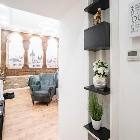 Queen At King Street - Ac, Wi-fi, Tv Appartamento